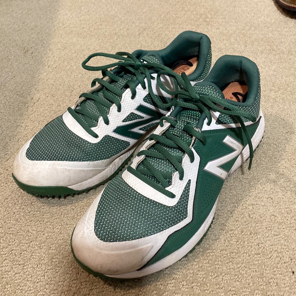 Men’s New Balance Green Turf Coaching Shoes - Size 11